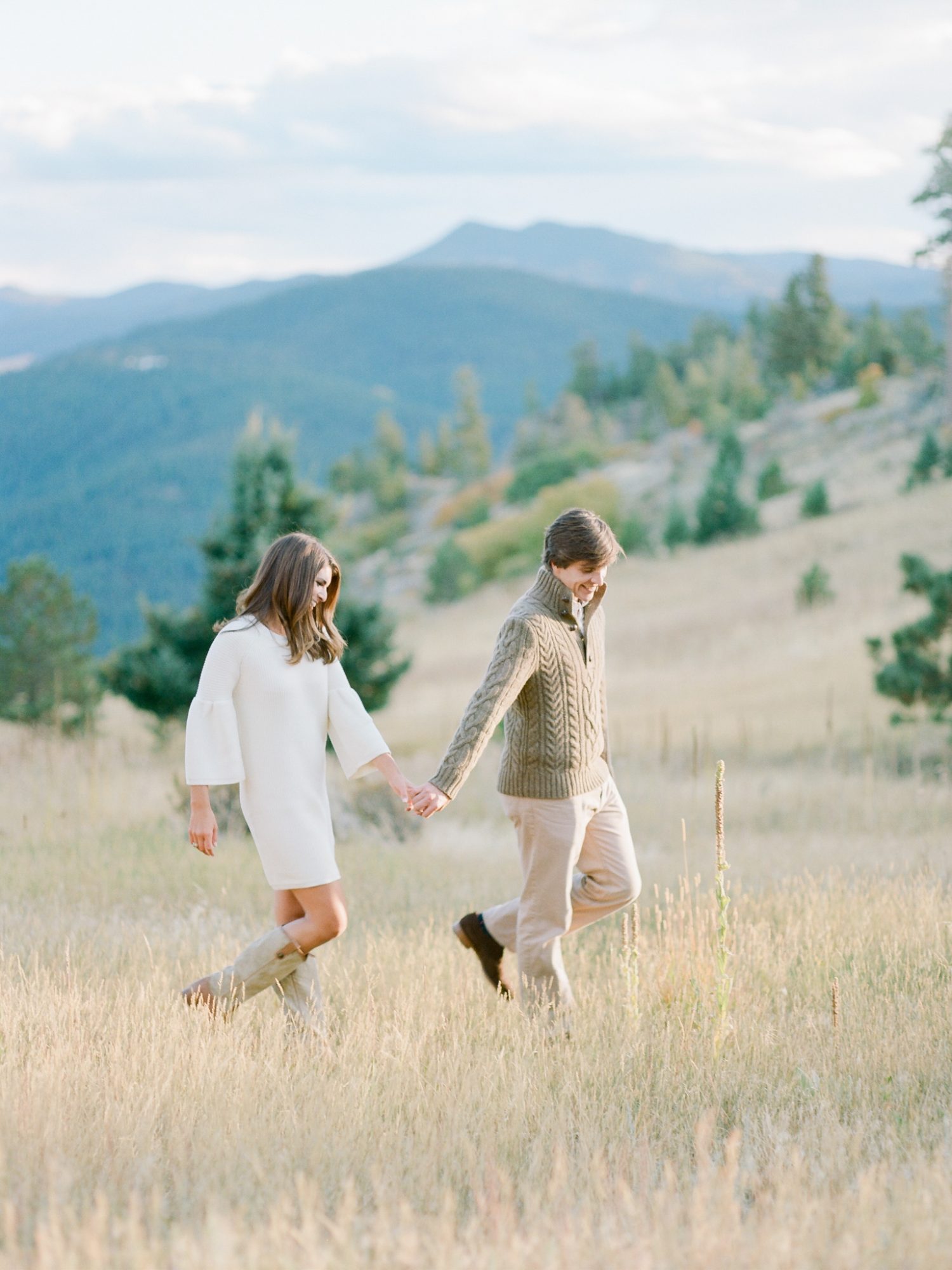 Outdoor Mountain Engagement Session by Rachel Havel
